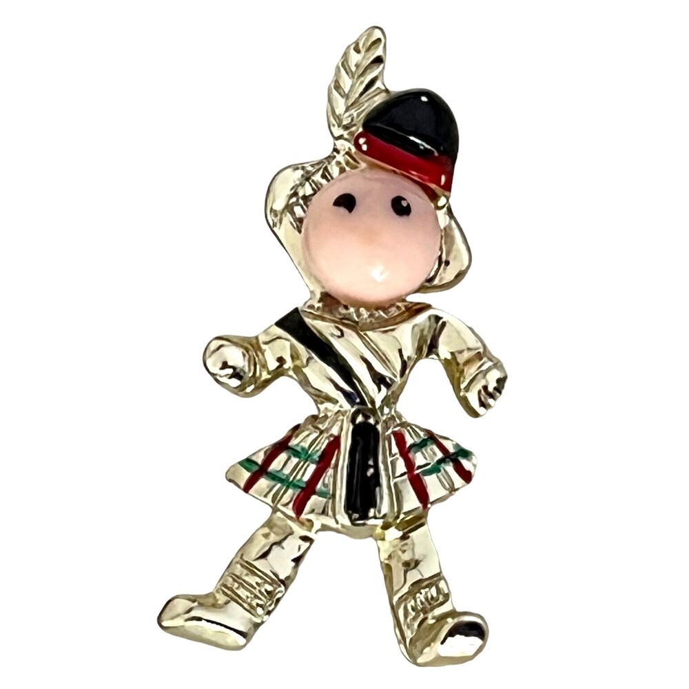 Vintage 1950s Scottish Kilt Boy Figural Brooch Gold Tone Enamel Pin - 3D
